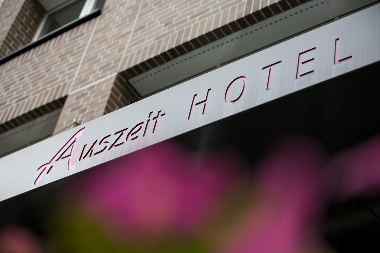 Auszeit Hotel Duesseldorf - Das Fruehstueckshotel - Partner Of Sorat Hotels Buitenkant foto